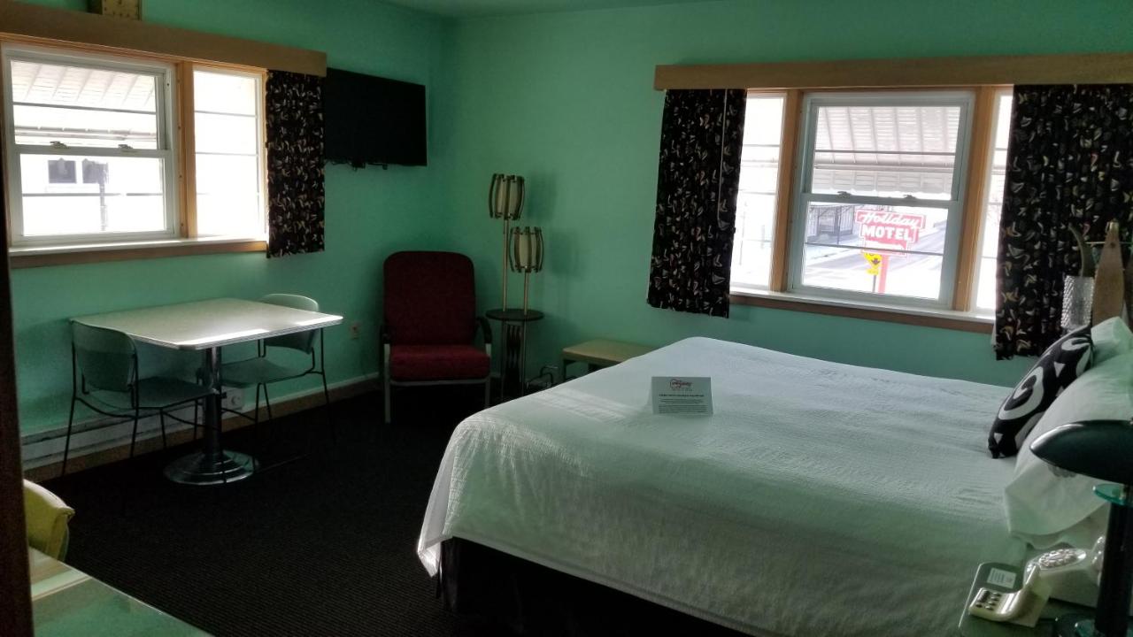 Holiday Music Motel — photo 13