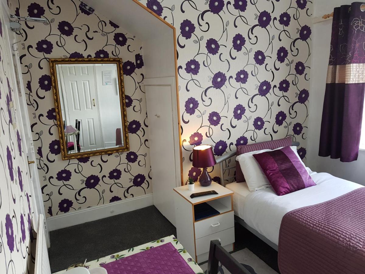 FAIRHAVEN GUEST ACCOMMODATION - Laterooms