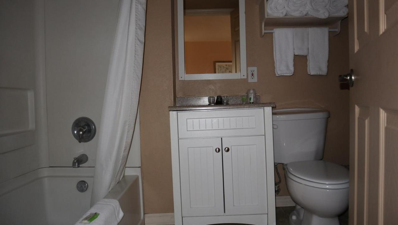 Oregon Trail Inn — photo 16