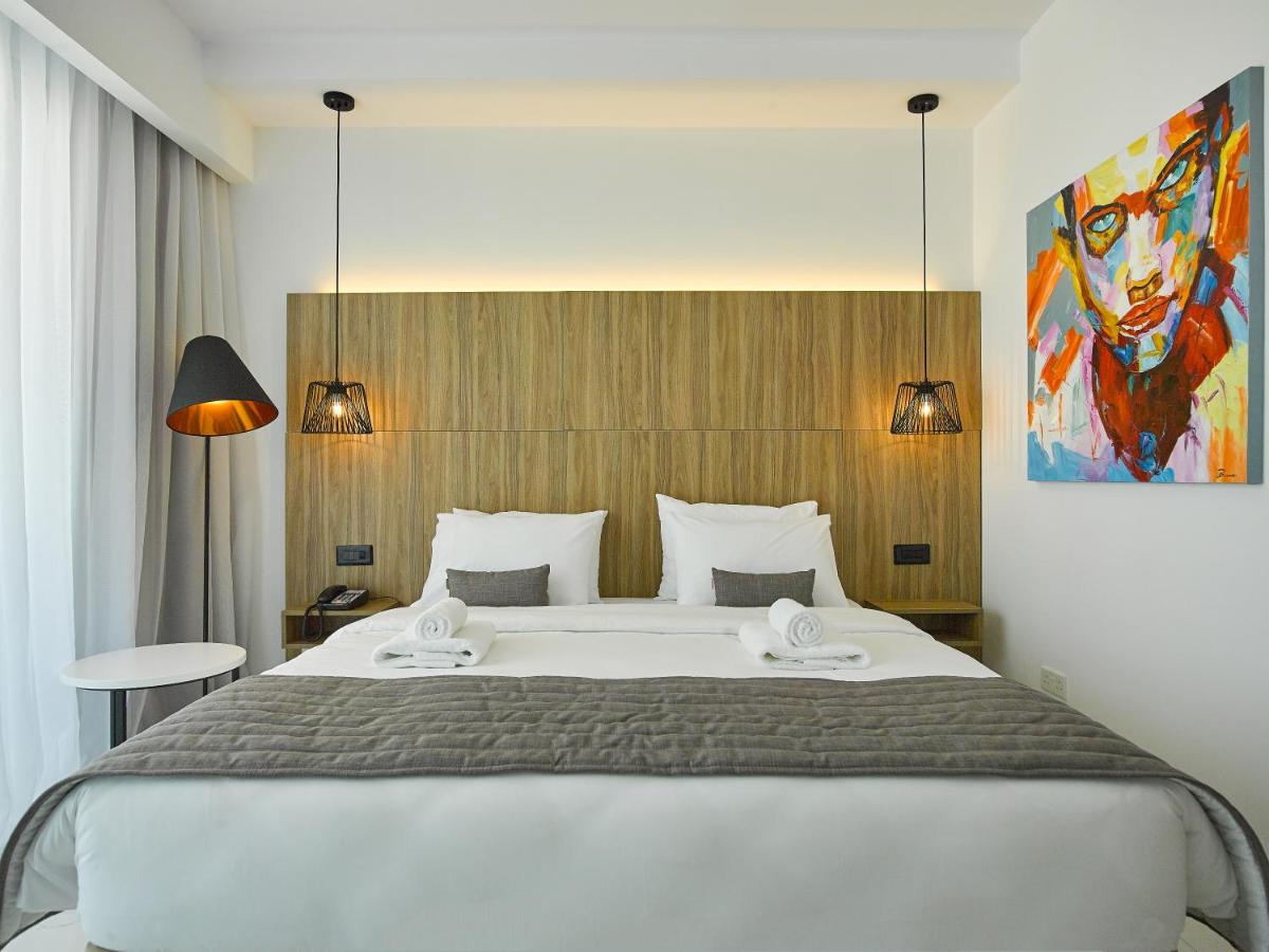 The Blue Ivy Hotel & Suites photo
