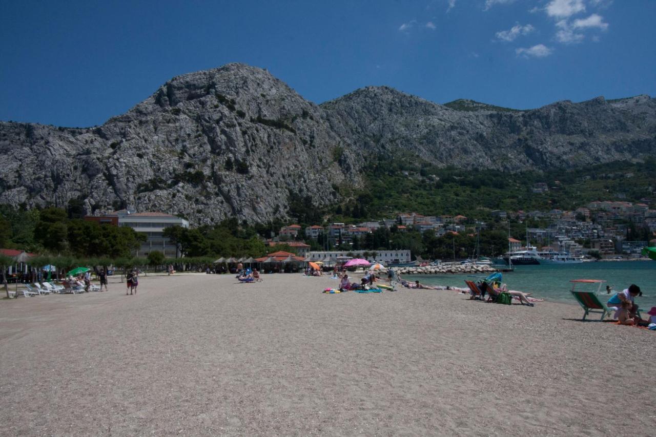 Hotel, plaża: Hostel Omiš