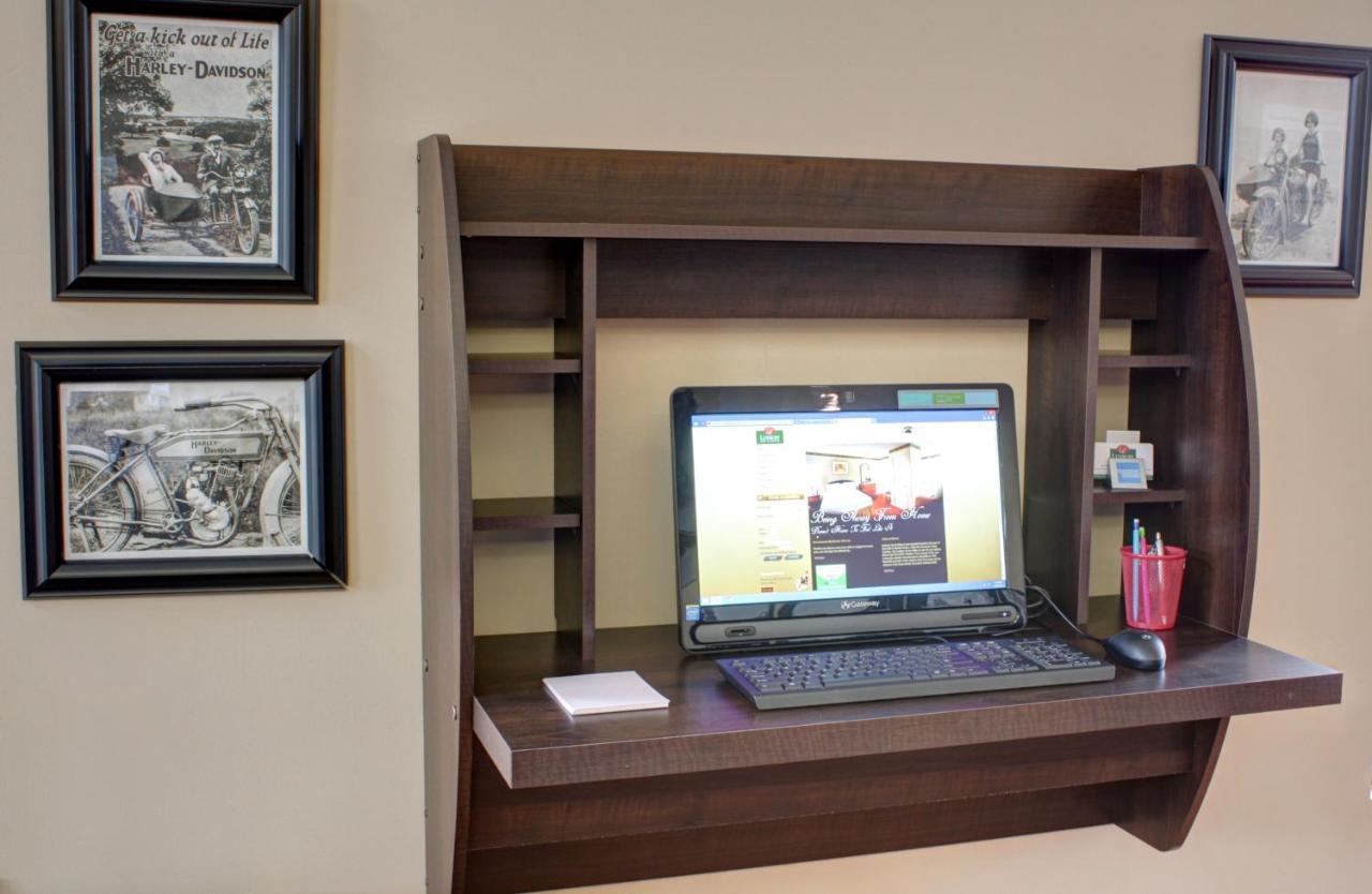 Luxbury Inn & Suites — photo 5