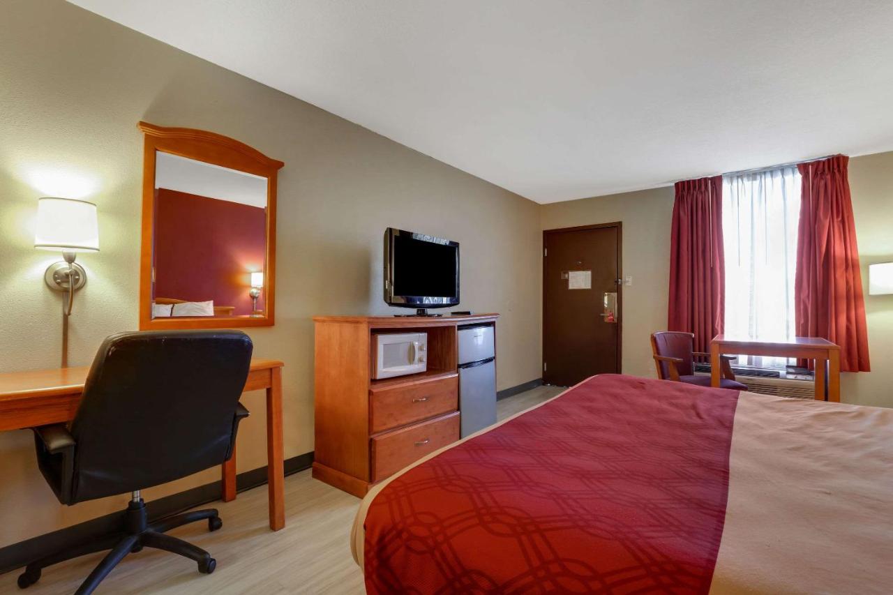 Millington Inn — photo 10