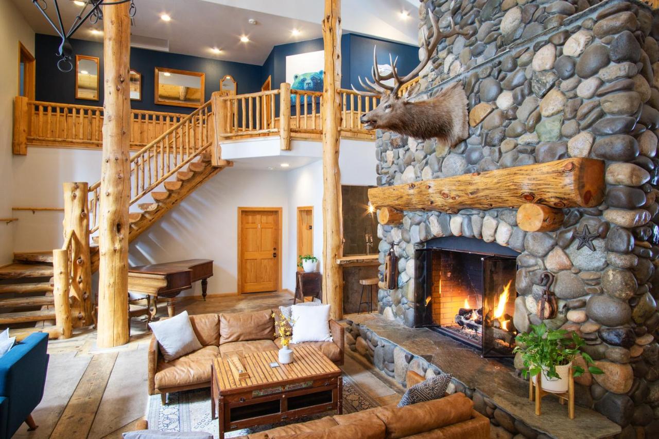 Black Bear Lodge — photo 17