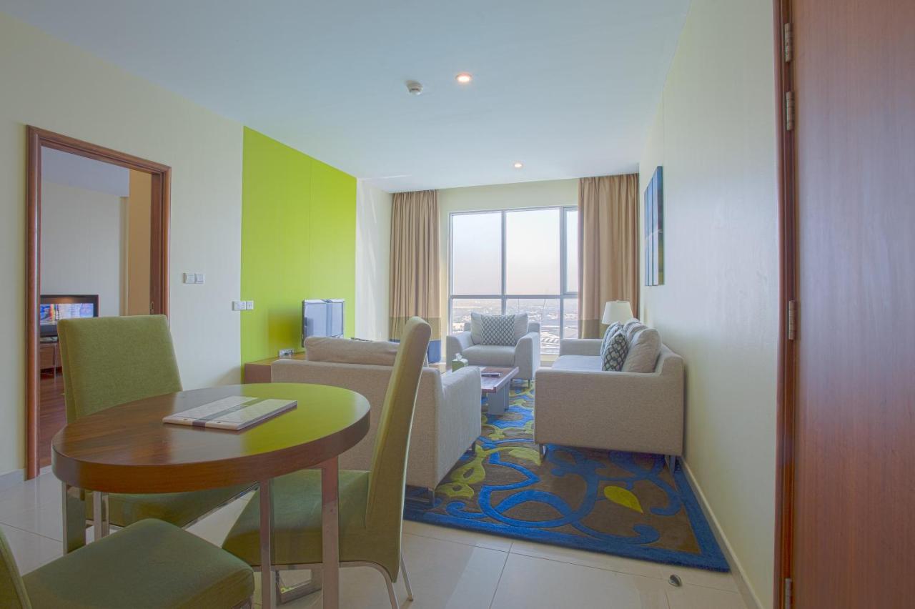 Ramada Downtown Dubai photo