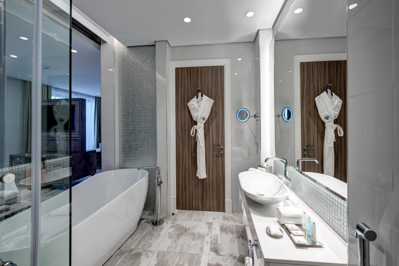 Arjaan by Rotana - Dubai Media City photo
