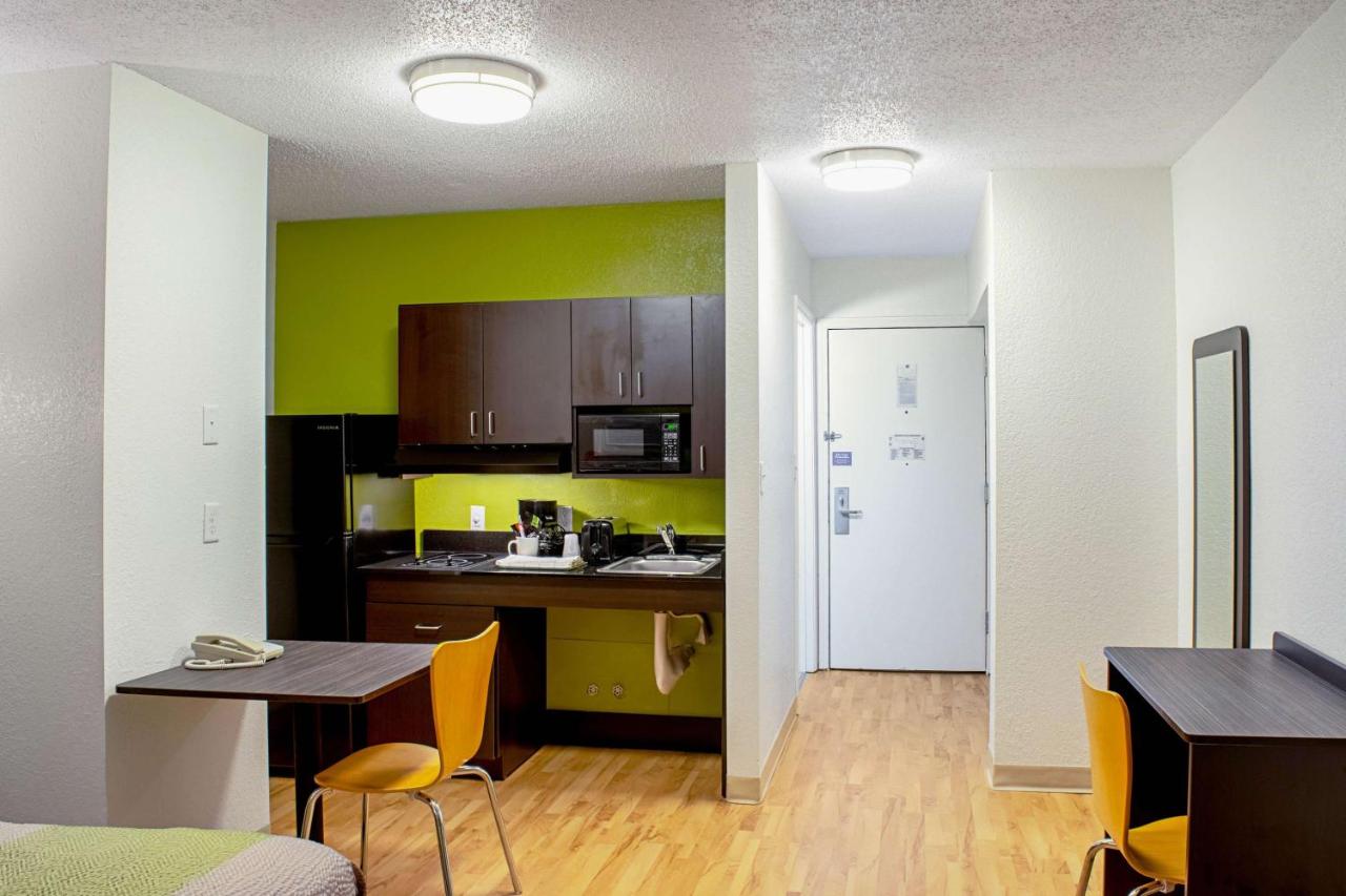 Studio Lodge Springdale/Cincinnati — photo 23