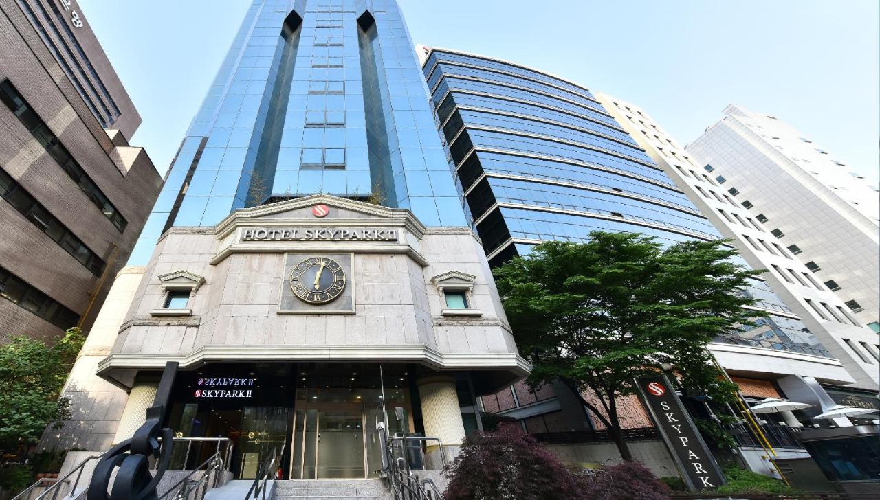 Hotel Skypark Myeongdong 2 - 3