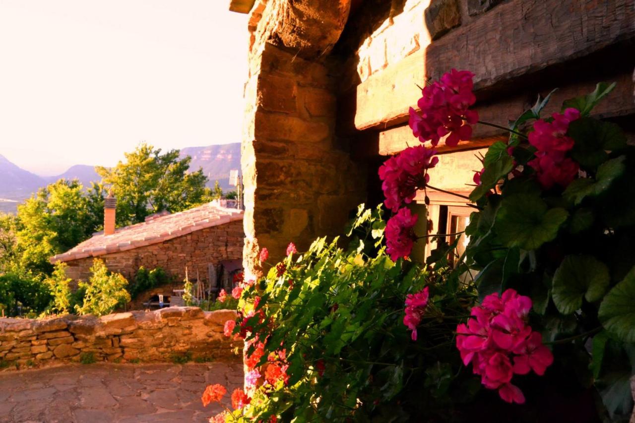 Casa Rural Pedro - Artieda, Pirineo (España Artieda ...