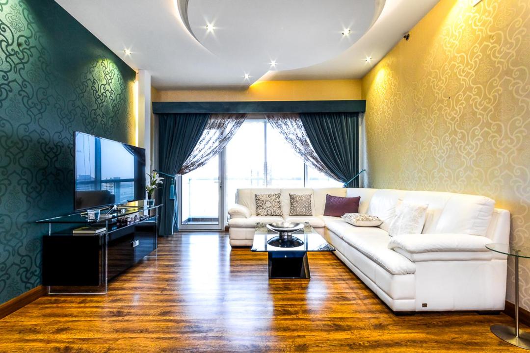 Apartment Burj Al Nujoom Tower, Dubai, UAE - Booking.com