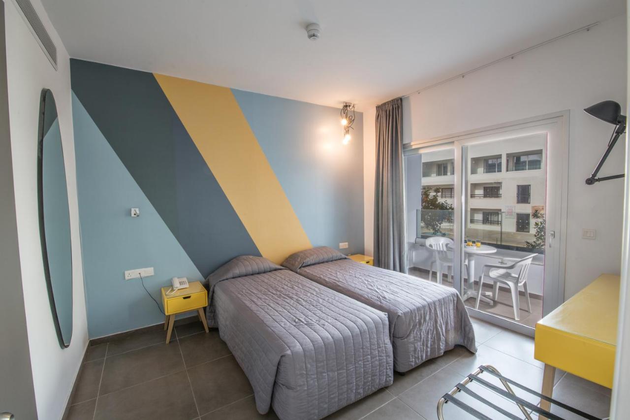 15  Anthea hotel apartments ayia napa booking for Sale in New York