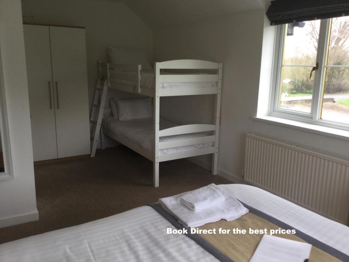 Llangeview Lodge - Laterooms
