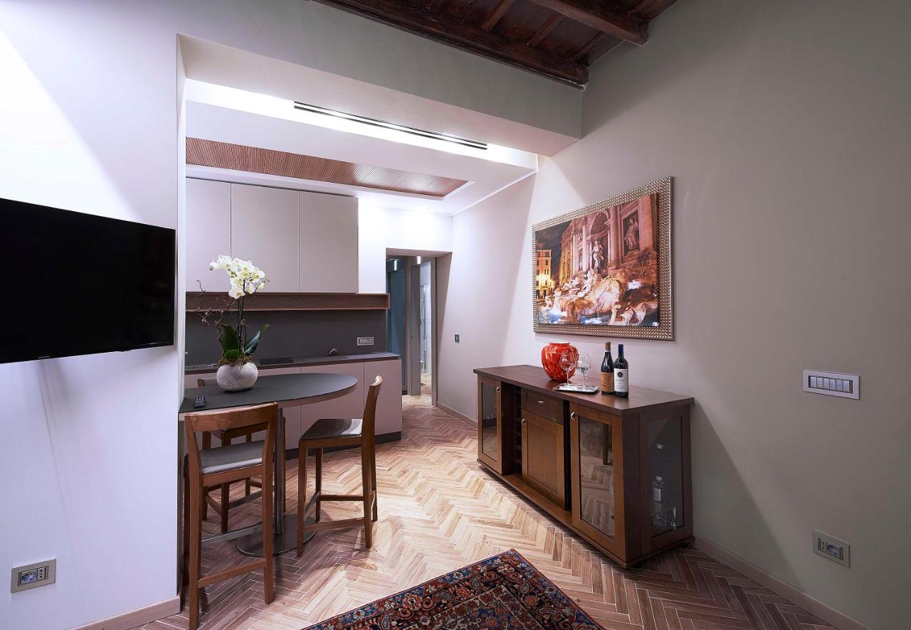 Trevi Palace Luxury Apartments - Laterooms