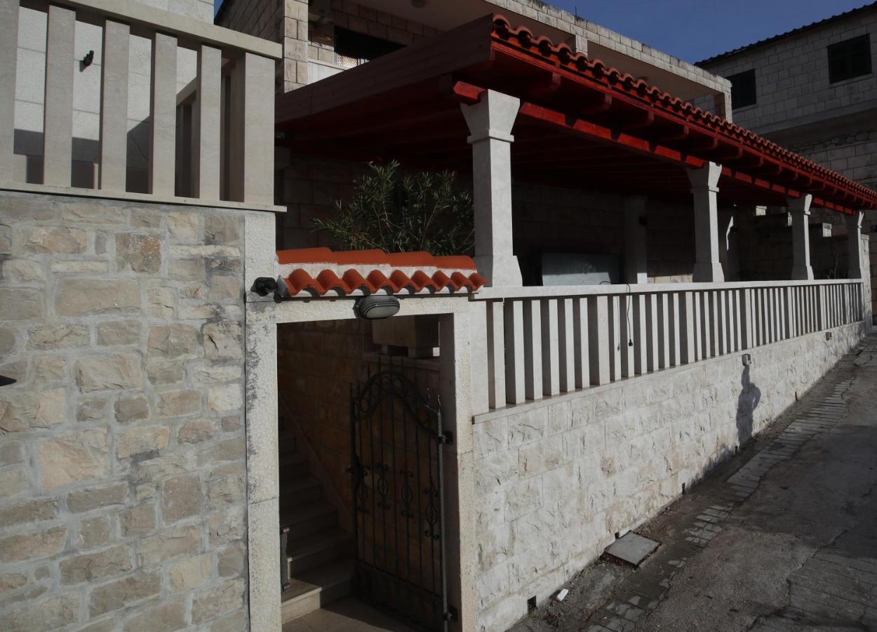 zajednički vlage bol artroza simptomi liječenje koljena