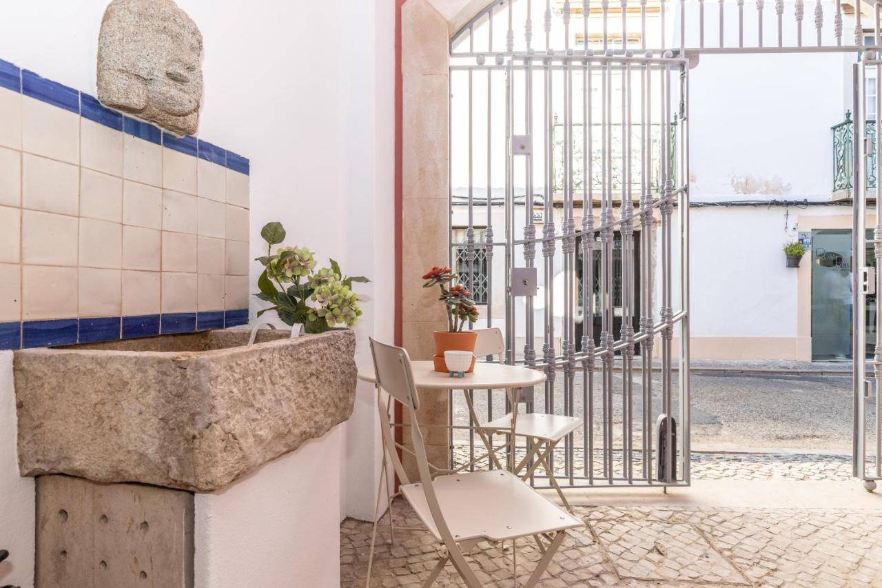 FARO DOWNTOWN STUDIOS - 3