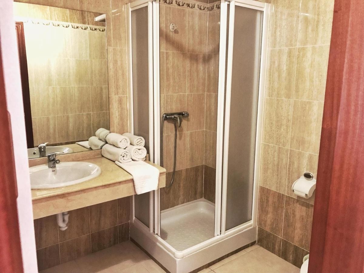 Apartahotel la torre, Antequera, Spain - Booking.com