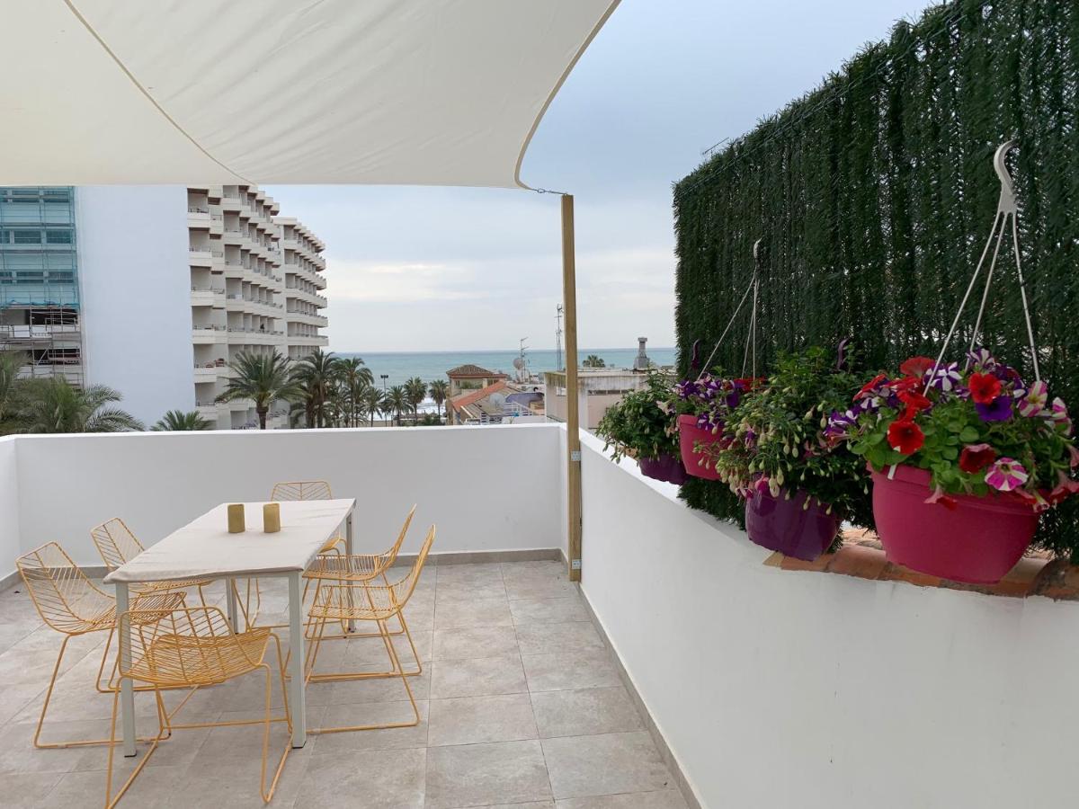 Lujoso duplex en la playa con vistas al mar, Torremolinos ...