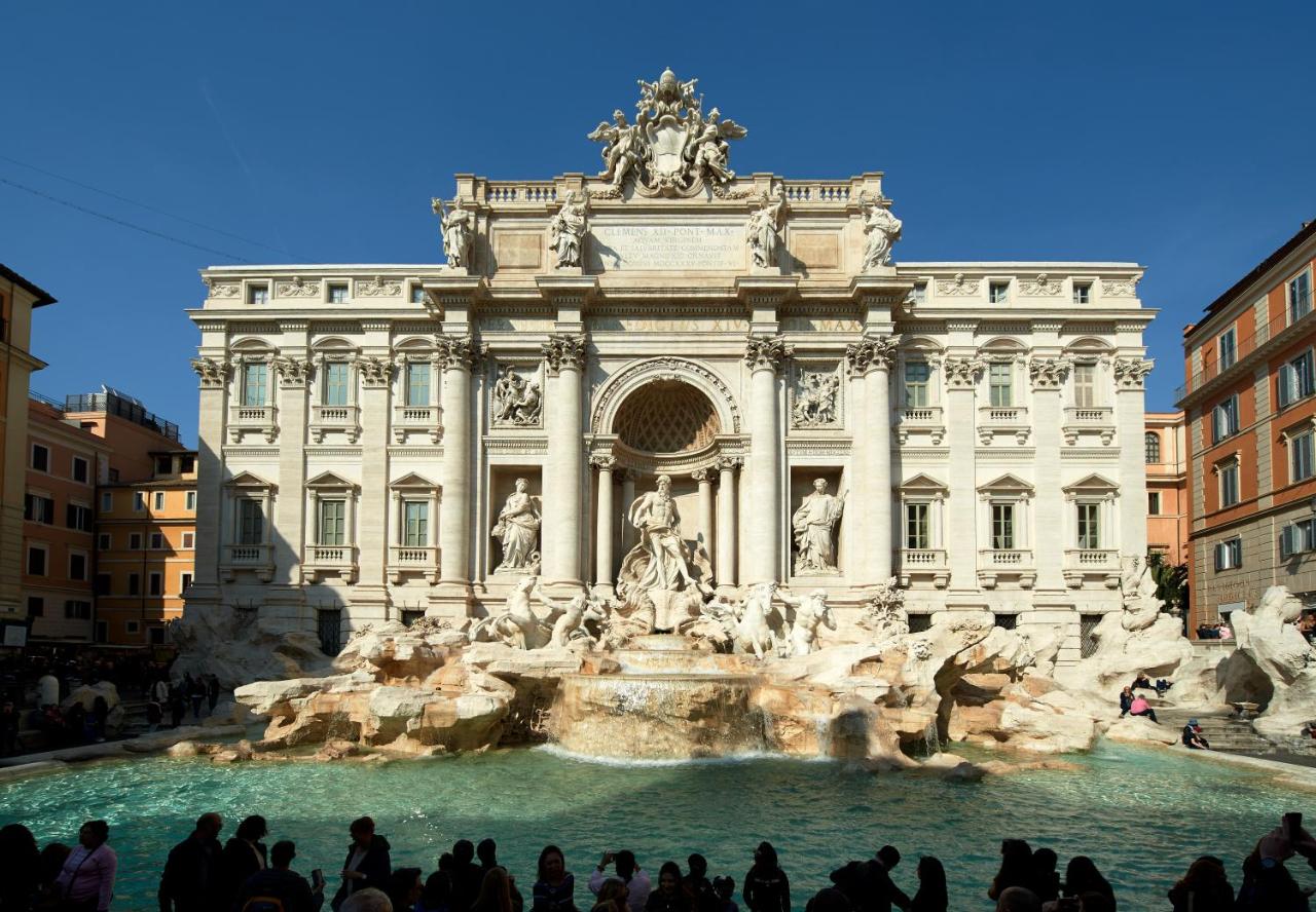 Trevi Palace Luxury Apartments - Laterooms