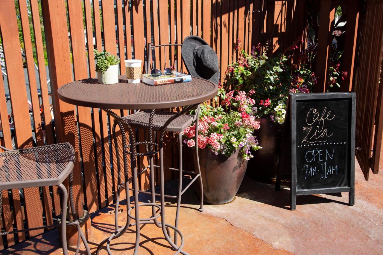 Earthbox Inn & Spa — photo 11