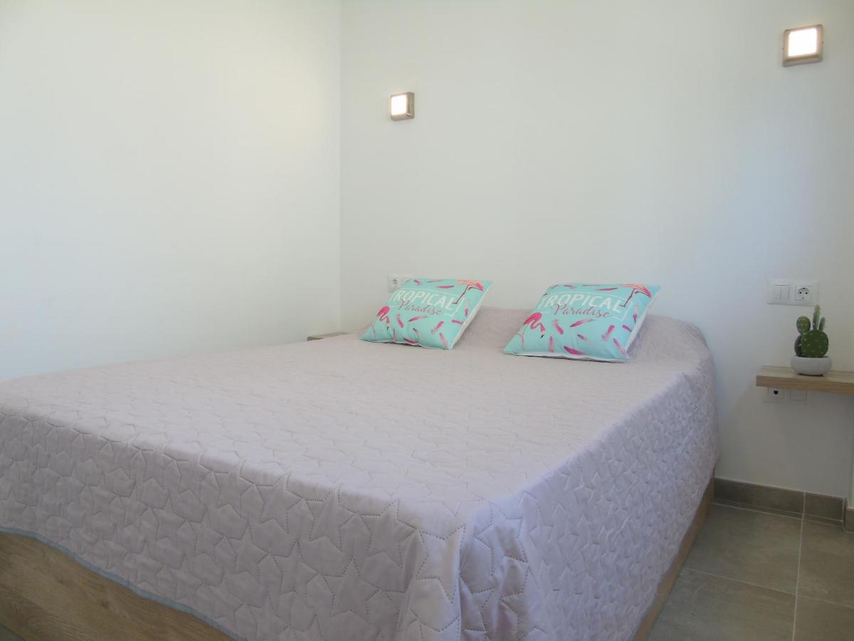 Appartement proche mer avec piscine Rosas, Roses ...