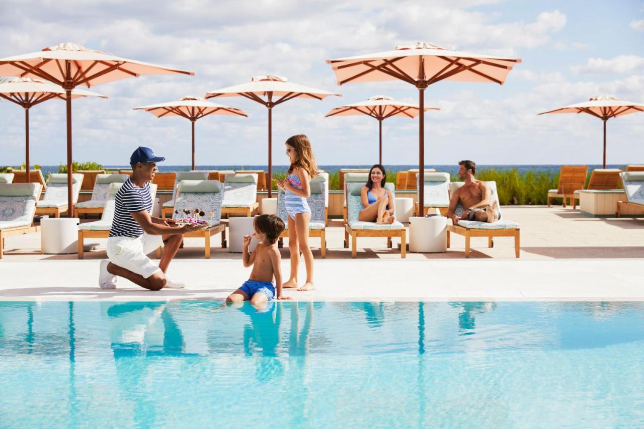 Four Seasons Resort Palm Beach（パームビーチ）– 2022年 最新料金