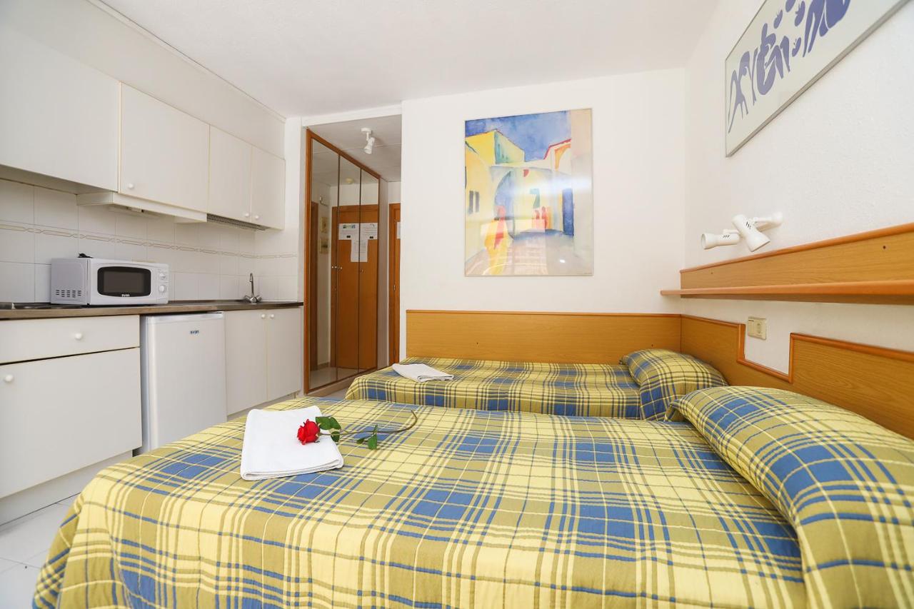 Internacional 2, Salou – Updated 2022 Prices
