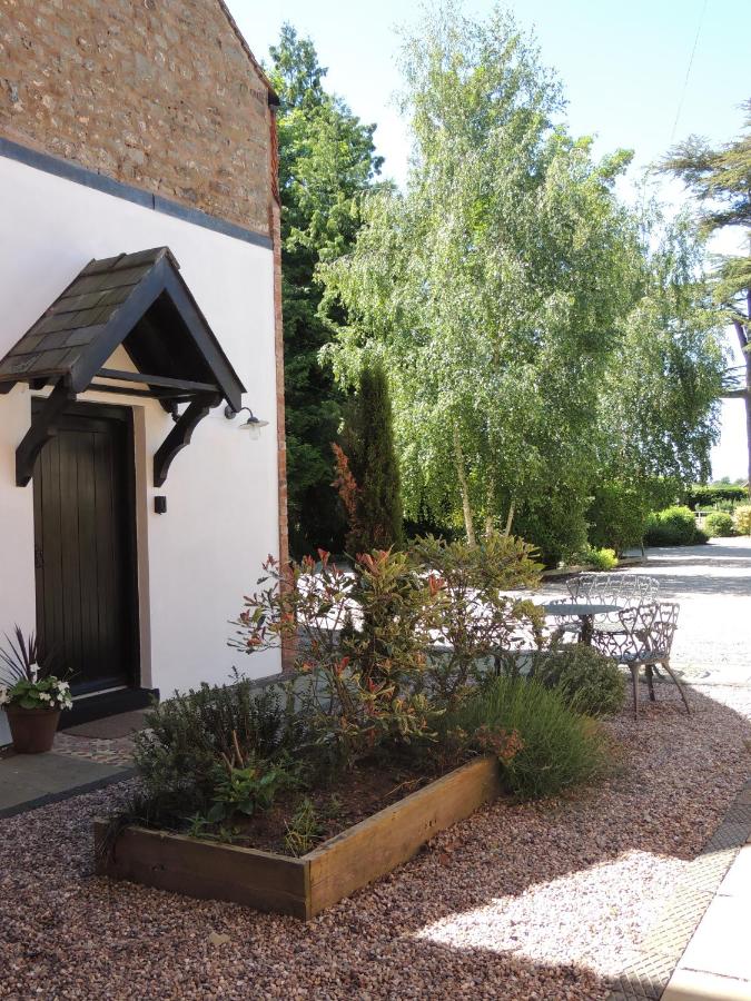 The Priory Deals & Reviews, Tavistock