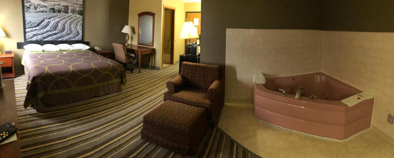 Circle S Motel — photo 24