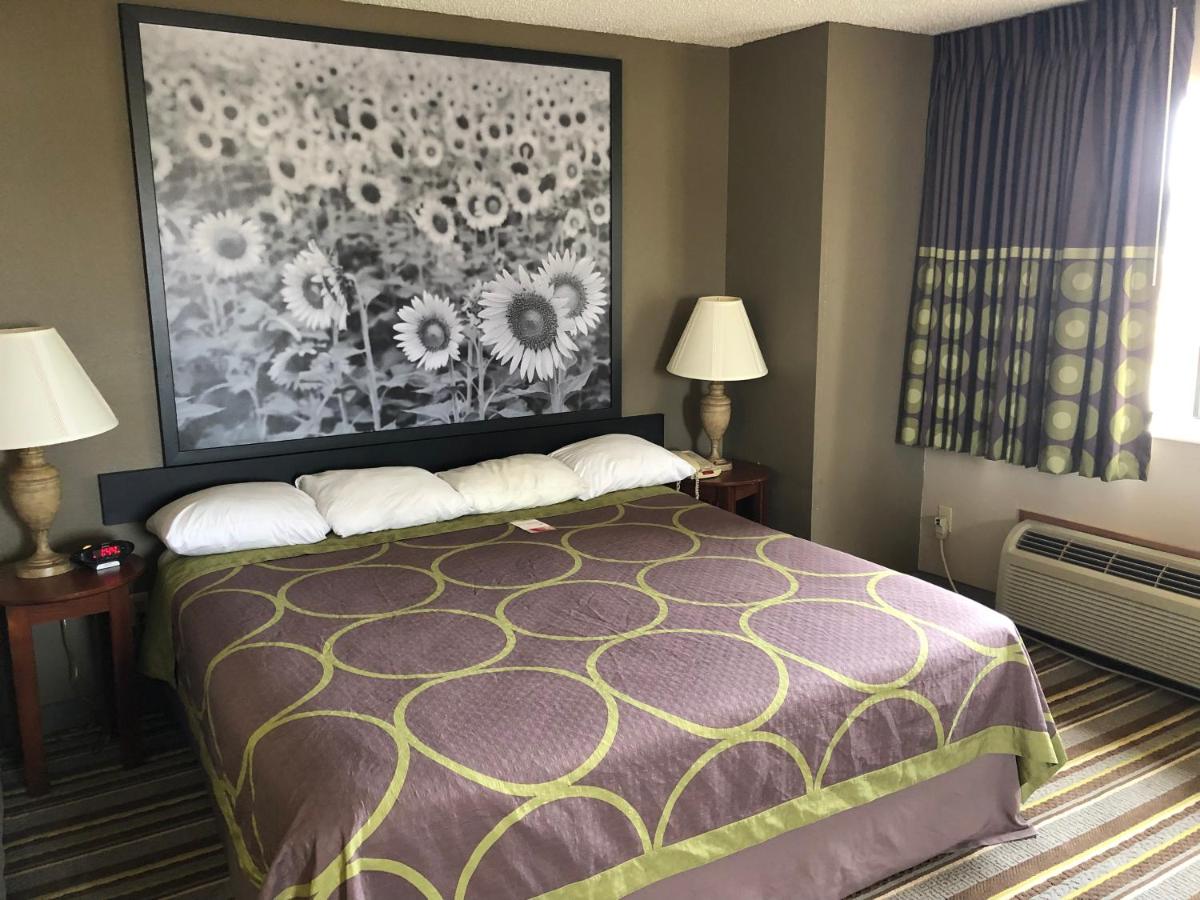 Circle S Motel — photo 21