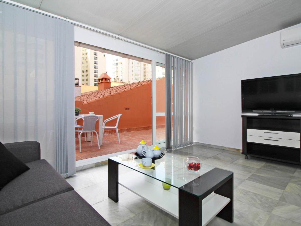 Del parque flats malagueta beach - 4