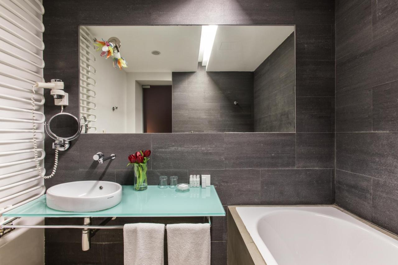 Design Hotel Neruda photo
