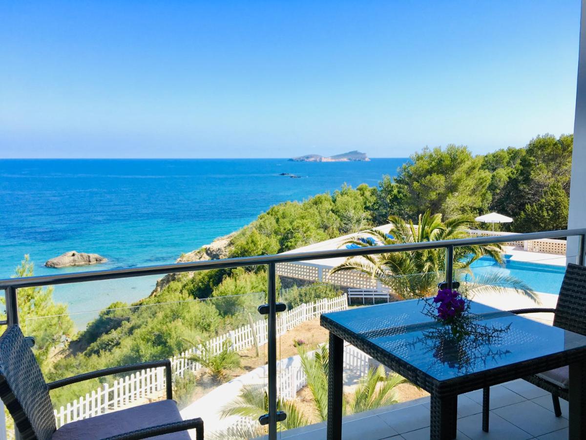 Apartamentos Aguas Blancas, Santa Eularia des Riu – Updated ...