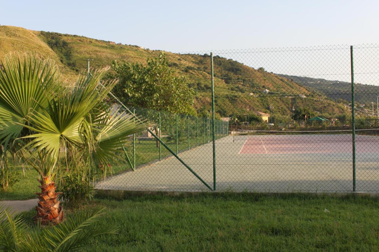 Baia di Zambrone photo