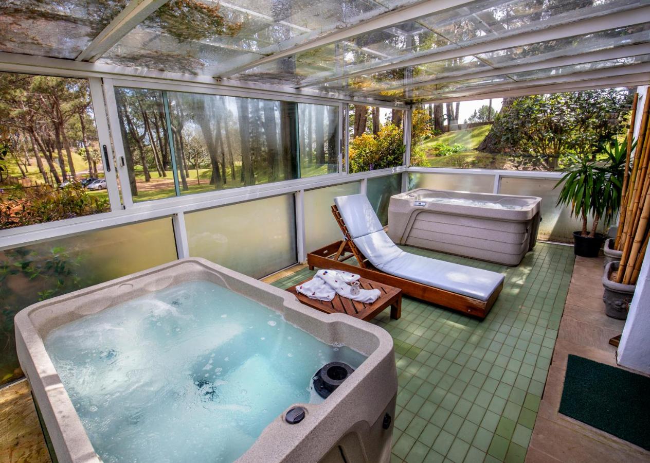 Hotel del Lago Golf & Art Resort — quarto