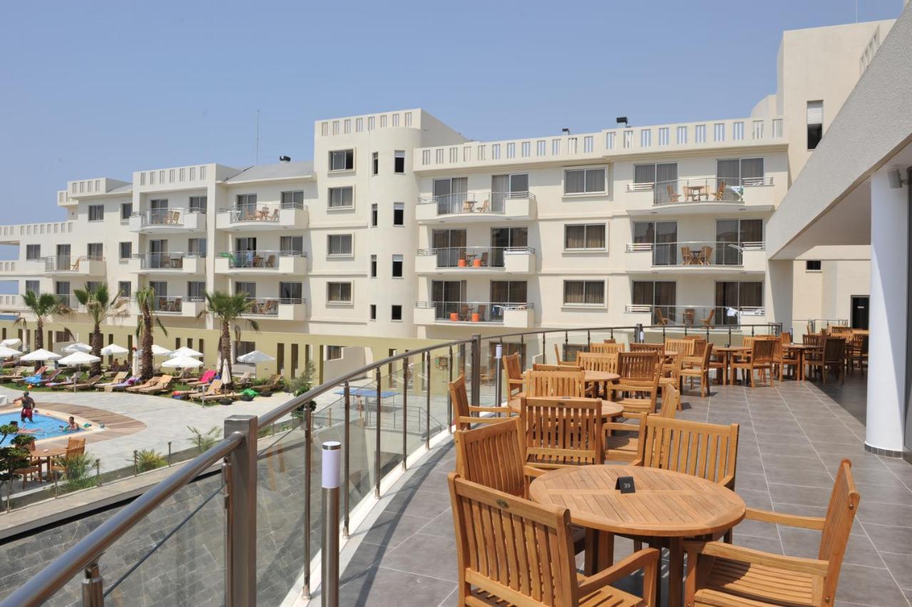 Capital Coast Resort And Spa photo