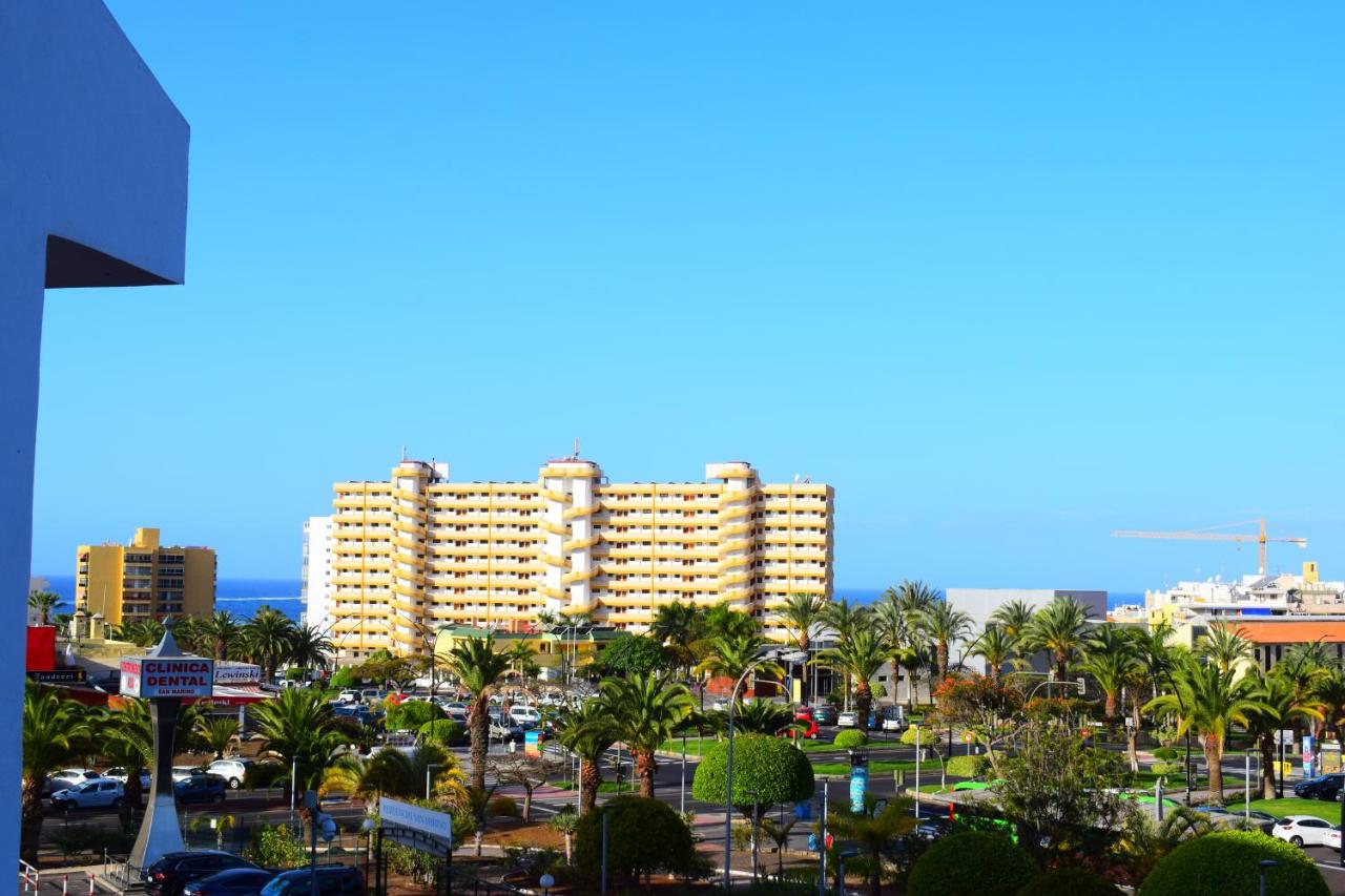 Sunny Summerland Los Cristianos, ap with city and ocean view ...
