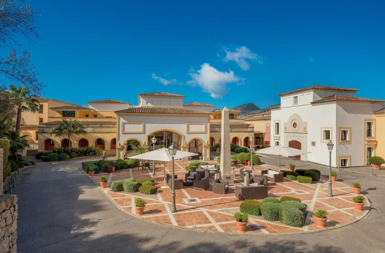 Steigenberger Hotel and Resort Camp de Mar, Camp de Mar ...