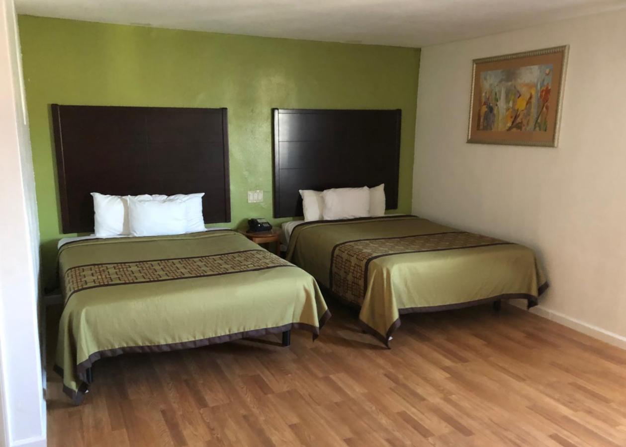 Relax Inn — photo 11