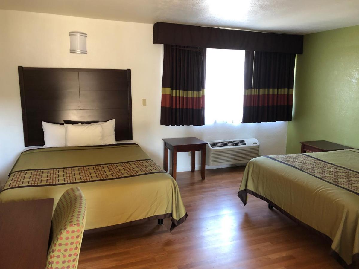 Relax Inn — photo 14