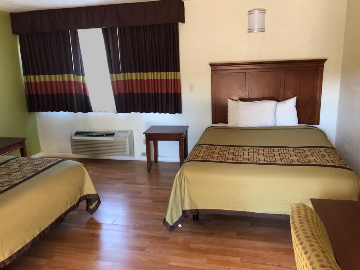 Relax Inn — photo 15