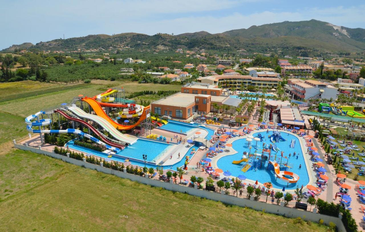 Water park: Caretta Beach Hotel & Waterpark