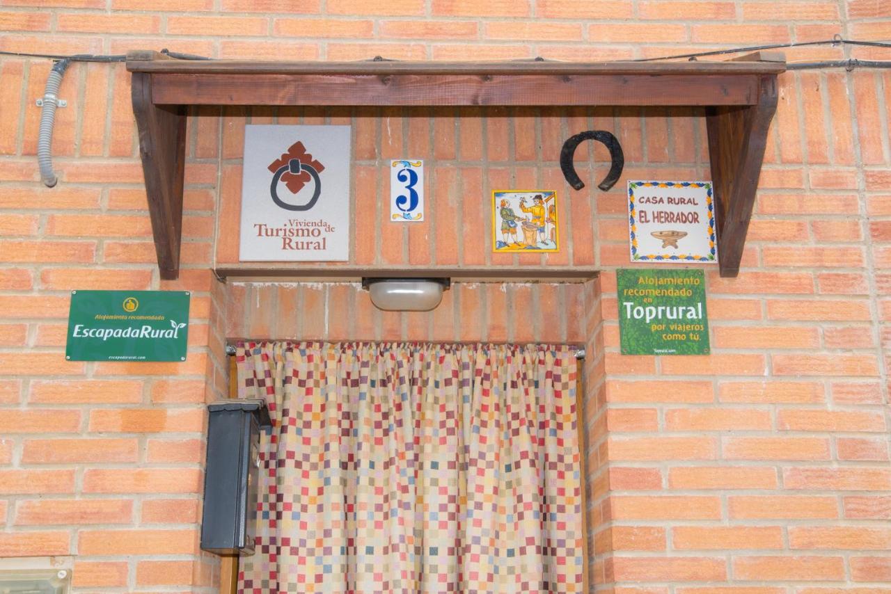 Casa Rural El Herrador, Cabañas de Ebro – Updated 2022 Prices