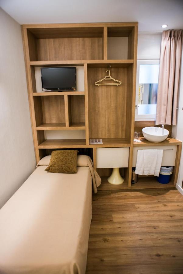 Hostal Marenostrum - 5