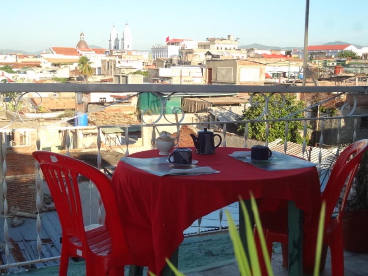 Casa Alina Y Ariel Santiago De Cuba Cuba Booking Com