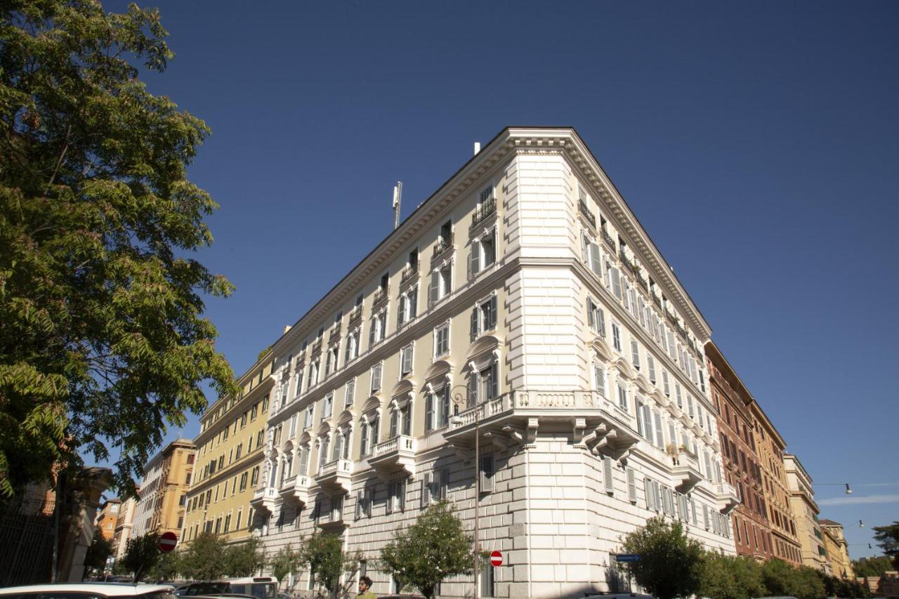 Colosseum View Exclusive Apartment - 5