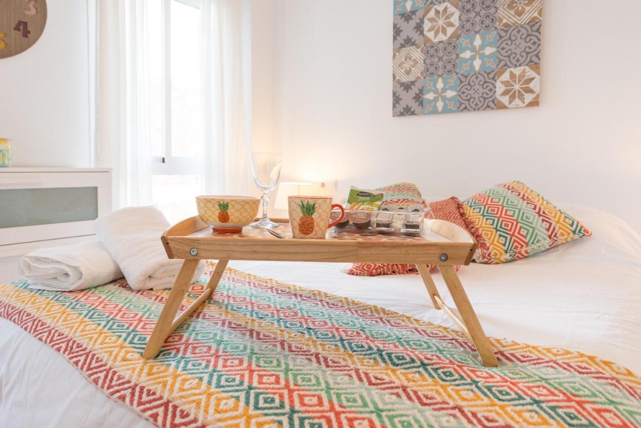 Vintage Apartment Málaga, Spain - Booking.com