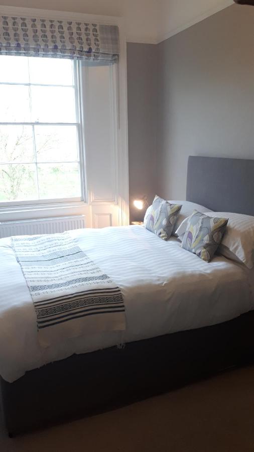 The Priory Deals & Reviews, Tavistock