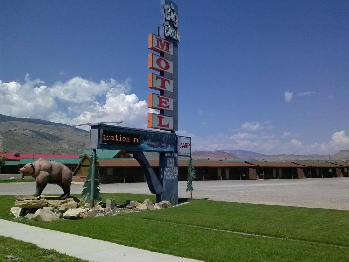 Image: Big Bear Motel