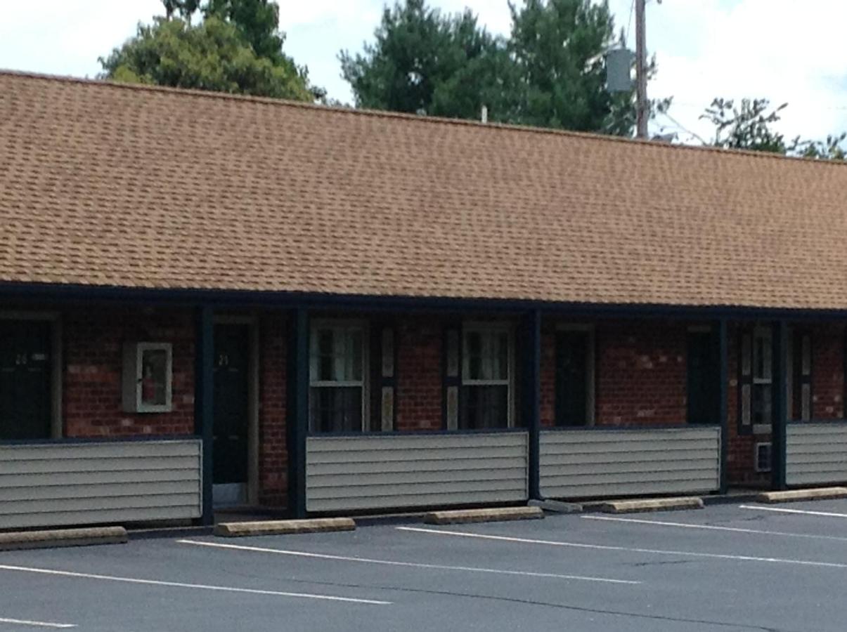 Village Inn — photo 21