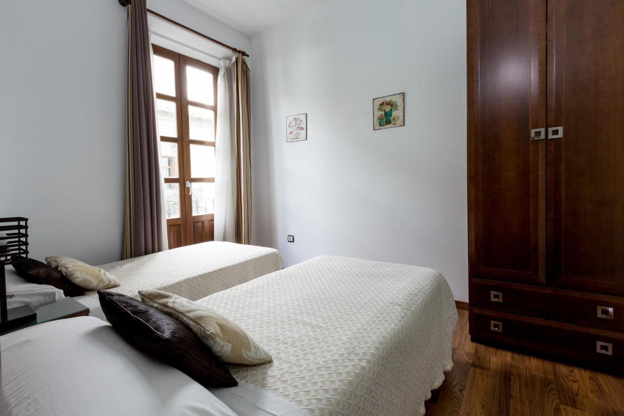 Apartamentos Casa de la Lonja, Granada – Updated 2022 Prices